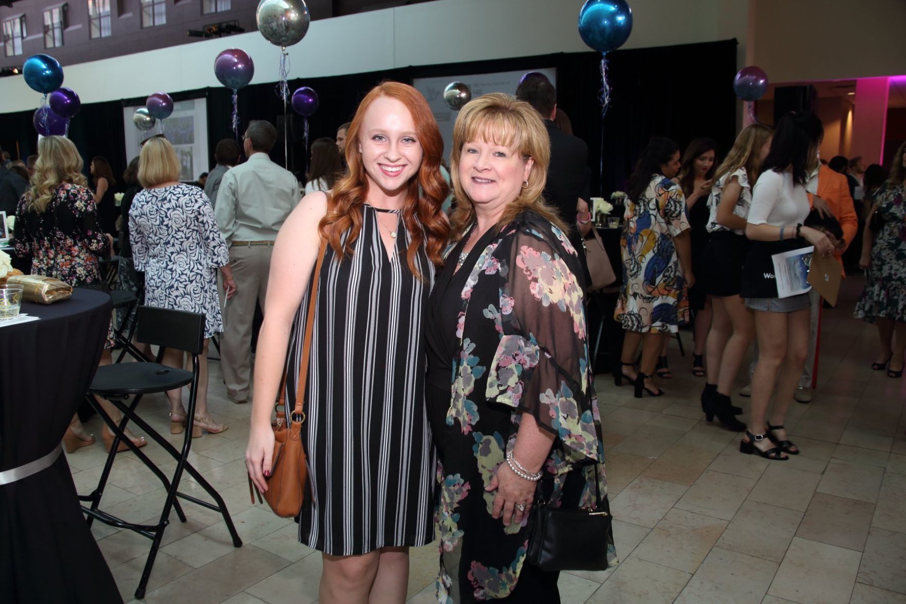 Morgan Farr, Paula Farr